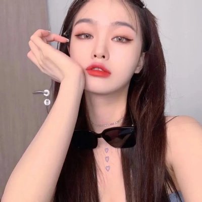 索女·丧尸·机关枪